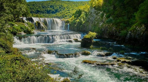 Hotel Swiss Plus - Jesenski odmor u Bihaću, Bihać, Bosna i Hercegovina - 91,50 EUR - 1x noćenje u dvokrevetnoj sobi za 2 osobe (1 dijete do 7 godina besplatno), Doručak