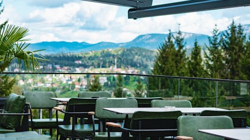 Hotel Forest - Odmor na Jahorini tijekom tjedna, Pale, Bosna i Hercegovina - 147 EUR - 1x noćenje u obiteljskom apartmanu s 2 spavaće sobe i pogledom za 1 osobu, Doručak