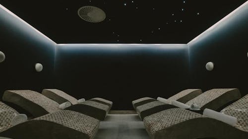 Pegaz Holiday Resort - Jesenski wellness odmor u Vrnjačkoj Banji tijekom vikenda, Vrnjačka Banja, Srbija - 390 EUR - 3x noćenje u dvokrevetnoj Standard sobi za 2 osobe (2 djece do 7 godina besplatno), Polupansion