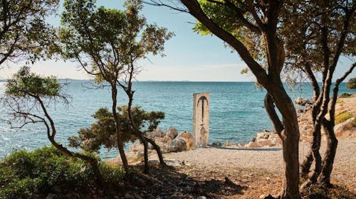 Falkensteiner Family Hotel Diadora - Zabavni odmor za obitelji tijekom tjedna - Falky room 2+2, Petrčane, Hrvatska - 658 EUR - 2x noćenje u Family Superior sobi s balkonom za 2 osobe (2 djece do 11,99 godina besplatno), Polupansion