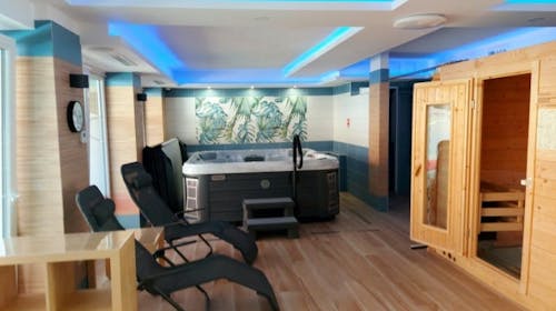 Tinódi Panzió & Restaurant - Jesenski odmor, Sárvár, Mađarska - 319 EUR - 3x noćenje u Standard dvokrevetnoj sobi za 2 osobe (1 dijete do 11,99 godina besplatno), Polupansion