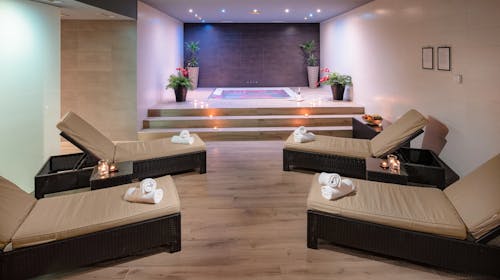 Hotel Olympia - Jesensko wellness opuštanje u Vodicama - Junior suite - 72-satna akcija, Vodice, Hrvatska - 429 EUR - 2x noćenje u Junior Suite za 2 osobe (2 djece do 17,99 godina besplatno), Polupansion