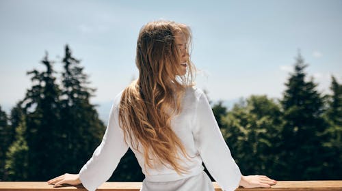 Wellness & Spa Apartmaji Bolfenk - Jesenski ili proljetni wellness vikend na Pohorju za 4 osobe, Pohorje, Slovenija - 299 EUR - 2x noćenje u Deluxe apartmanu za 4 osobe, Neograničeno korištenje WellNest unutarnjega bazena od 12 do 20 sati