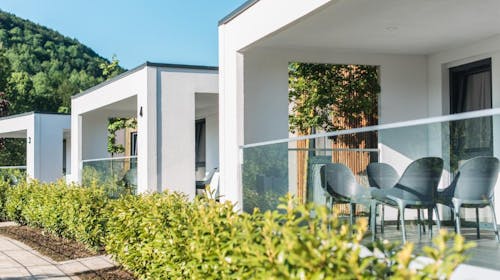 Camping Plitvice - Jesen u prirodi uz uključen doručak za obitelji, Smoljanac, Hrvatska - 349 EUR - 2x noćenje u Premium mobilnoj kućici za 4 osobe, Doručak