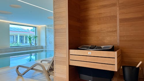 VSG Resort - Produženo ljeto i wellness odmor na otoku Krku, Klimno, Hrvatska - 369 EUR - 5x noćenje u Studio apartmanu za 2 osobe, Korištenje novog unutarnjeg grijanog bazena, saune i vanjskog jacuzzija (uz prethodnu rezervaciju)