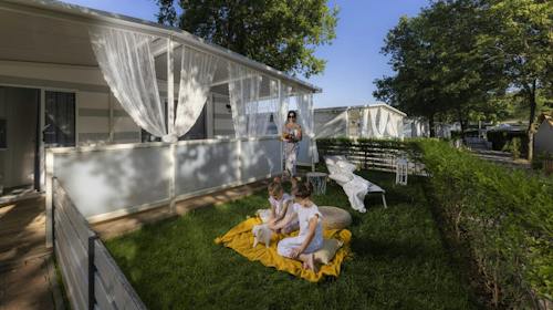 Polidor Camping Park - Mobilne kućice Comfort i Premium Pet Friendly, Funtana, Hrvatska - 149 EUR - 2x noćenje u mobilnoj kućici Comfort ili Premium Pets Friendly za 4 osobe, Završno čiščenje