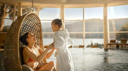 Valamar Sanfior Hotel & Casa - Vrhunski obiteljski jesenski odmor u Rapcu, Rabac, Hrvatska - 285 EUR - 2x noćenje u sobi „Room for 2+1 Seaside“ za 2 osobe (1 dijete do 11,99 godina besplatno), Polupansion s uključenim bezalkoholnim negaziranim pićima iz šankomata tijekom obroka