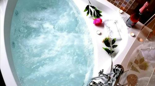 Hotel Dvorac Jurjevec - Jesen u raskošnom stilu Dvorca Jurjevec, Brežane Lekeničke, Hrvatska - 405 EUR - 3x noćenje u dvokrevetnoj Standard sobi za 2 osobe, Doručak