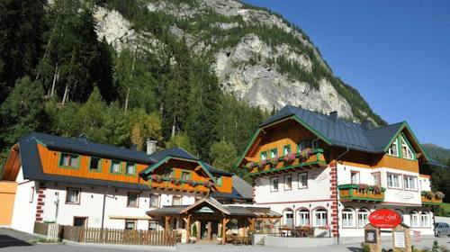 Hotel Gell - Savršen wellness odmor u regiji Lungau, Tweng bei Obertauern, Austrija - 820 EUR - 4x noćenje u dvokrevetnoj Standard sobi za 2 osobe, Polupansion