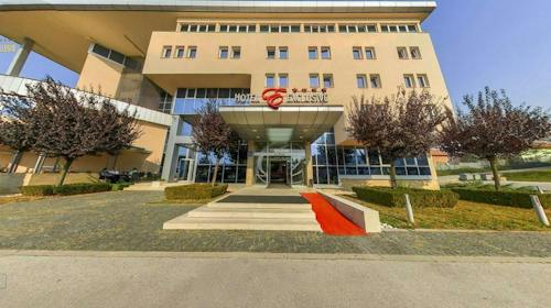 Hotel Exclusive - Odmor u Sarajevu, Sarajevo, Bosna i Hercegovina - 100 EUR - 2x noćenje u dvokrevetnoj sobi za 2 osobe (1 dijete do 6,99 godina besplatno), Doručak