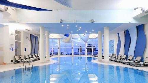 Residence Umag Plava Laguna - Jesenski odmor udvoje, Umag, Hrvatska - 235 EUR - 2x noćenje u dvokrevetnoj Classic sobi (pogled park, balkon) za 2 osobe, Polupansion
