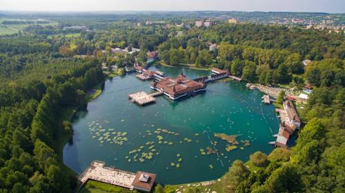 Amira Boutique Hotel Wellness & Spa - Odmor tijekom tjedna, Hévíz, Mađarska - 426 EUR - 4x noćenje u Standard dvokrevetnoj sobi za 2 osobe, Polupansion