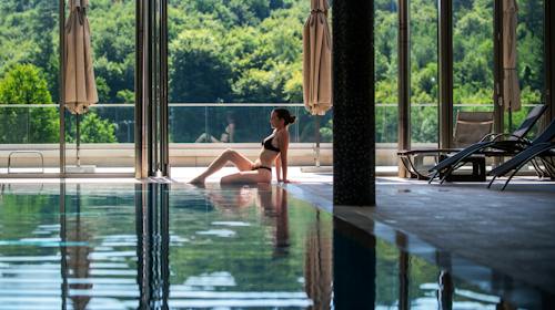 Atlantida Boutique Hotel - Romantično opuštanje u hotelu s pet zvjezdica tijekom tjedna, Rogaška Slatina, Slovenija - 420 EUR - 2x noćenje u dvokrevetnoj Superior sobi s balkonom za 2 osobe, Polupansion