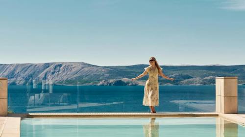 Mövenpick Hotel & Residences Kvarner Bay - Okusi ljubavi: Tečaj kuhanja i opuštanje udvoje, Novi Vinodolski, Hrvatska - 420 EUR - 2x noćenje u dvokrevetnoj Classic sobi za 2 osobe, Polupansion