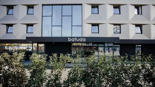 Hotel Batuda - Jesensko-zimski obiteljski odmor u Splitu, Split, Hrvatska - 153 EUR - 2x noćenje u dvokrevetnoj sobi za 2 osobe (1 dijete do 6 godina besplatno), Doručak