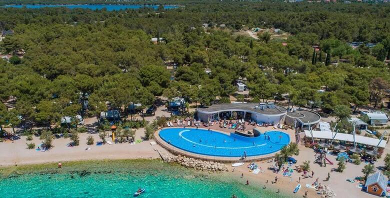 Amadria park u Šibeniku - 2 noćenja u apartmanu 2+2 za 2 odrasle osobe i 2 djece do 11,99 godina
